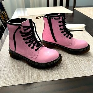 Girl Pink Dr. Marten boots w/ side zipper size 12 us. Used 4 times.